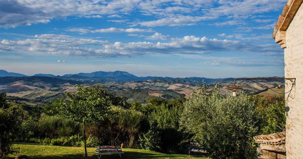 Bed and Breakfast Poggio Dei Prugnoli Tavoleto Exteriér fotografie