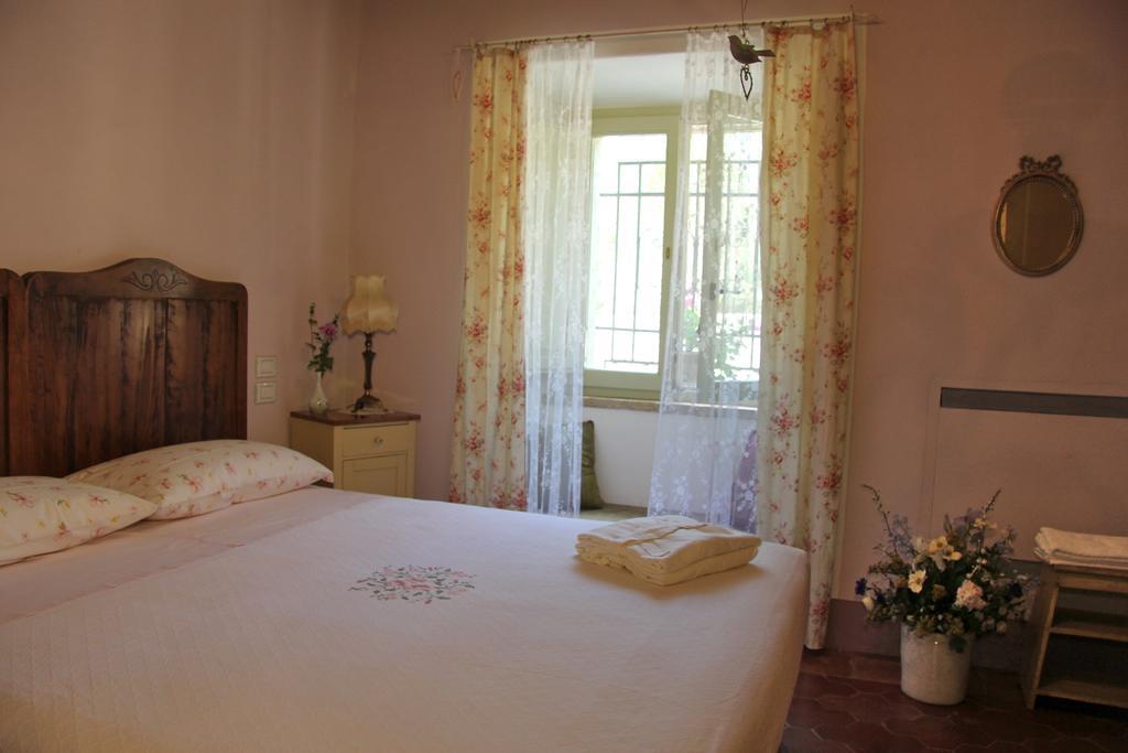 Bed and Breakfast Poggio Dei Prugnoli Tavoleto Exteriér fotografie